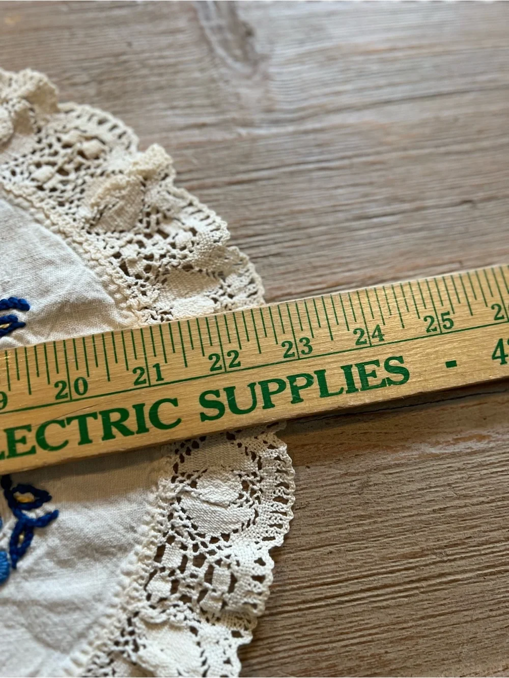 N/A vintage oval